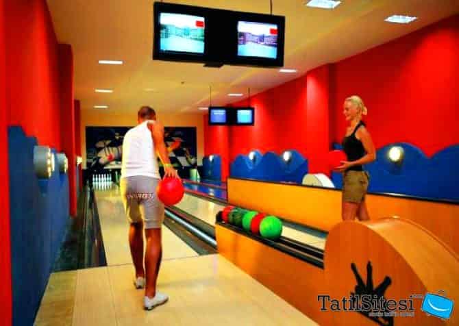 Crystal Admiral Resort Suites Spa 